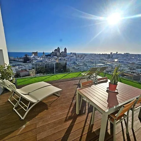 Skyline - Penthouse With 50m2 Private Terrace And Stunning Views Appartamento